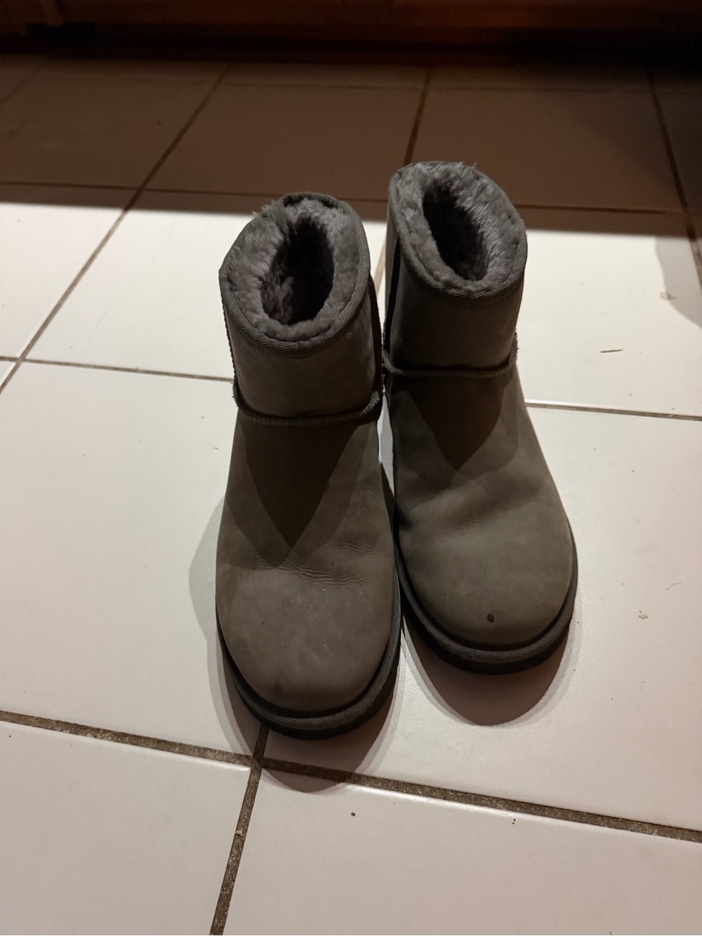 UGG Short Shearling-Collar Boots in Gray